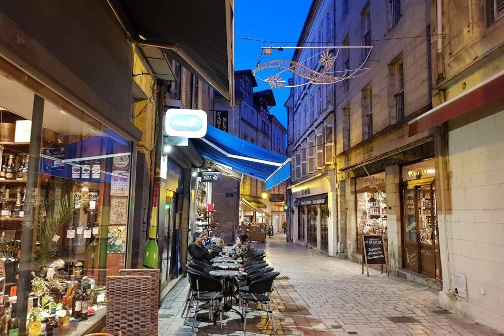 Superbe Loft T4 De 96 M2 Au Coeur Perigueux Périgueux Exterior foto